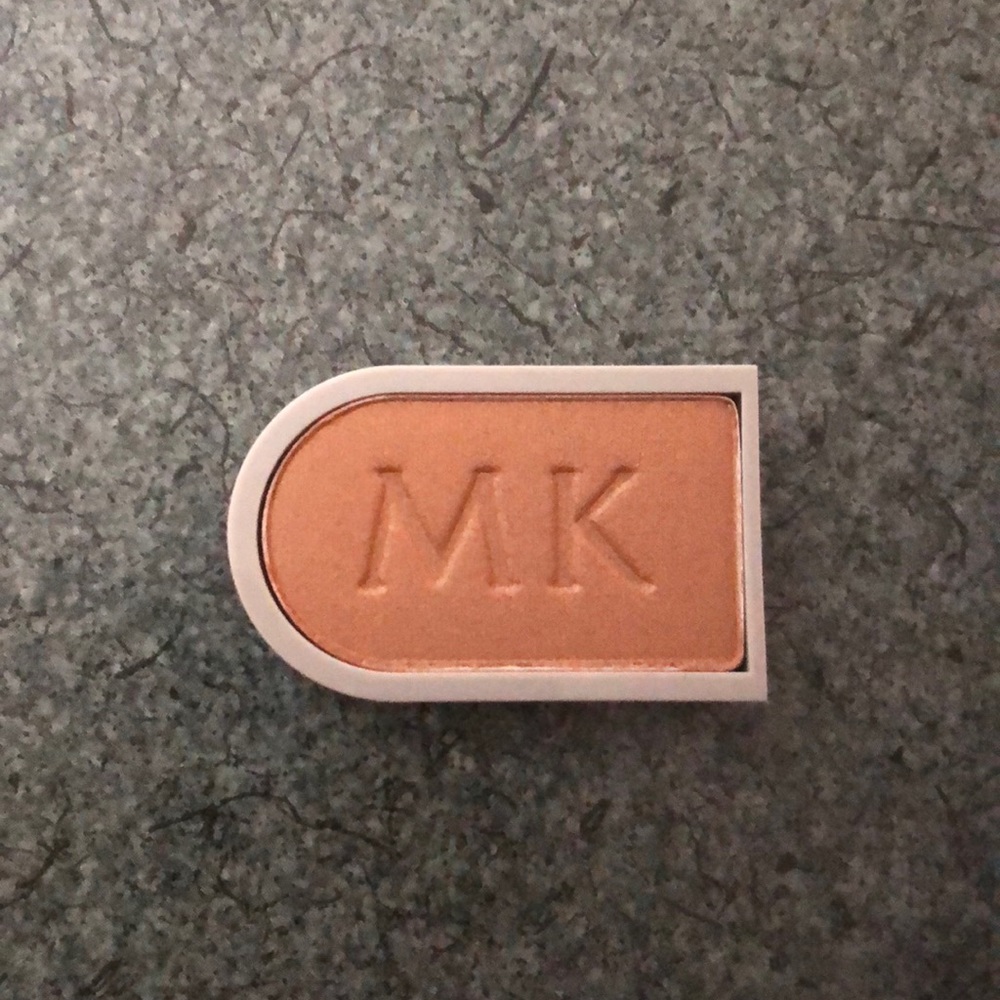 Mary Kay Signature Gold Leaf Eye Color